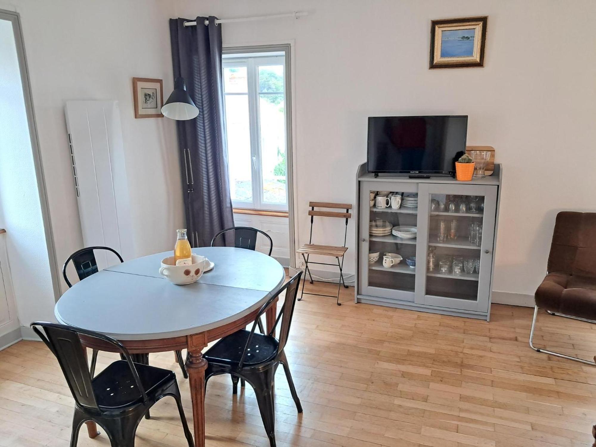 Au 13 : Fenetres Sur Arromanches Ngoại thất bức ảnh